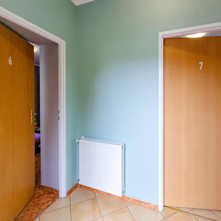 Goscinne U Basi Penzion Mielno (Koszalin)
